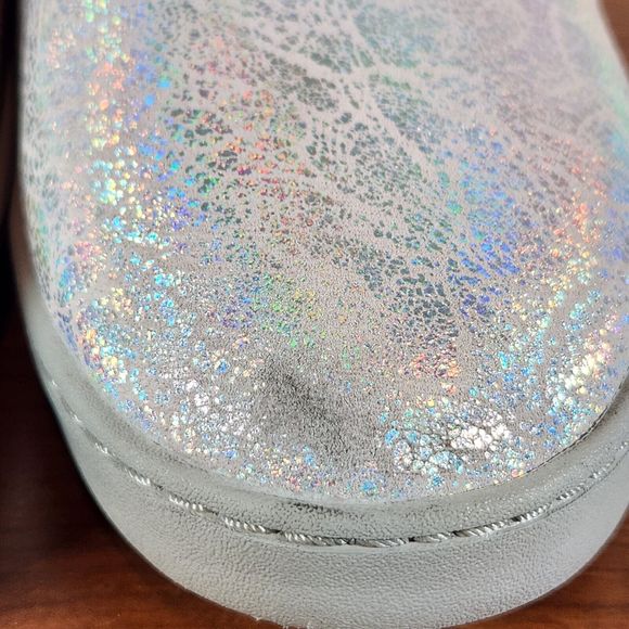 Vionic Iridescent Slip-On Sneakers - Picture 3 of 12